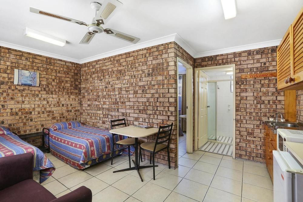 Buccaneer Motel Зе-Энтранс Экстерьер фото