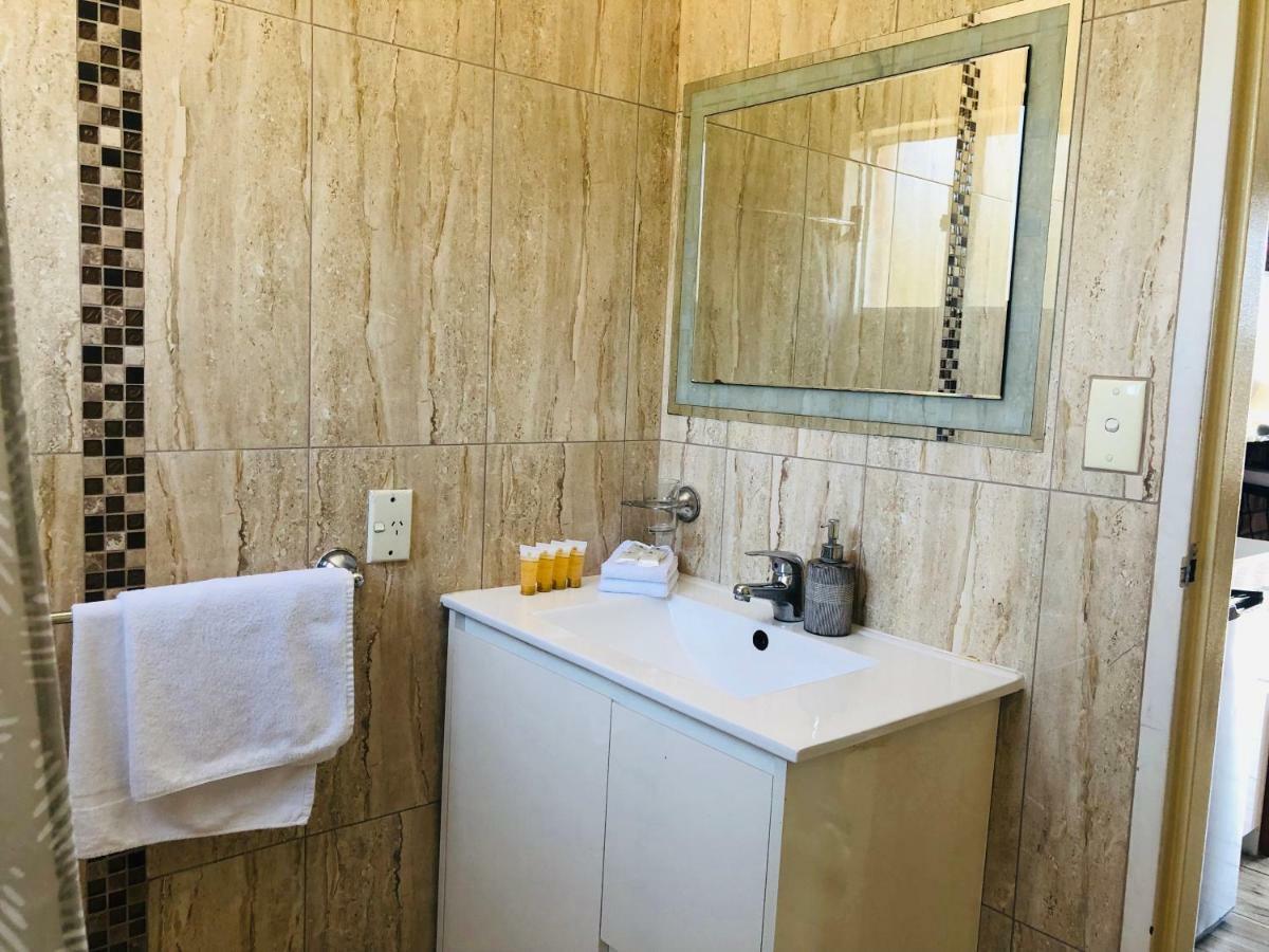 Buccaneer Motel Зе-Энтранс Экстерьер фото